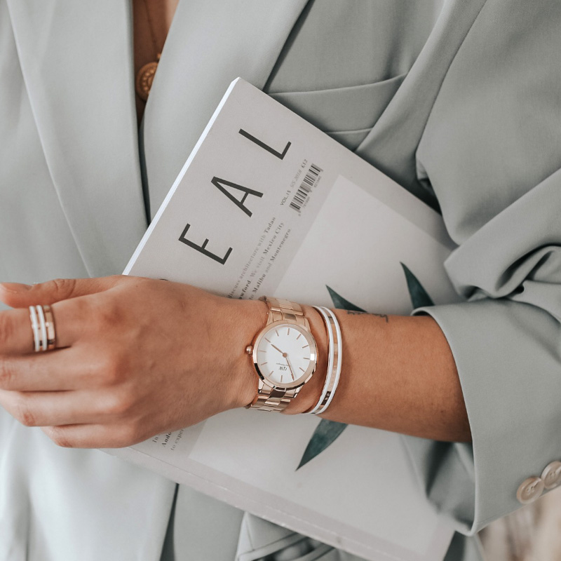 Vòng Tay Daniel Wellington Emalie Slim DW00400067 Rose Gold